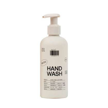 DedCool Taunt front bottle showing label and pump for easy dispensing and hydration