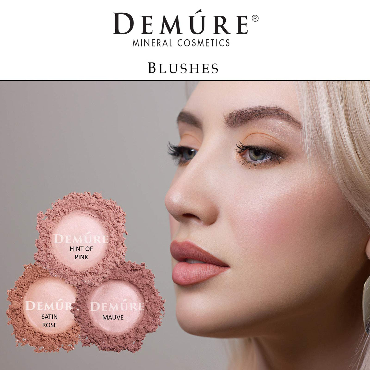 DEMÚRE blush swirled on brush ready to apply for controlled color