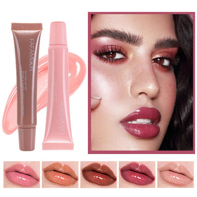 DENESTUP single shade applied on lips demonstrating glossy finish
