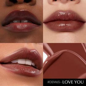 Depuplum open tube close-up of smooth non-sticky texture and hydration
