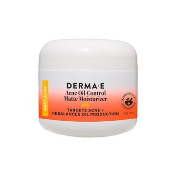 derma e front packaging showing product and matte finish benefits
