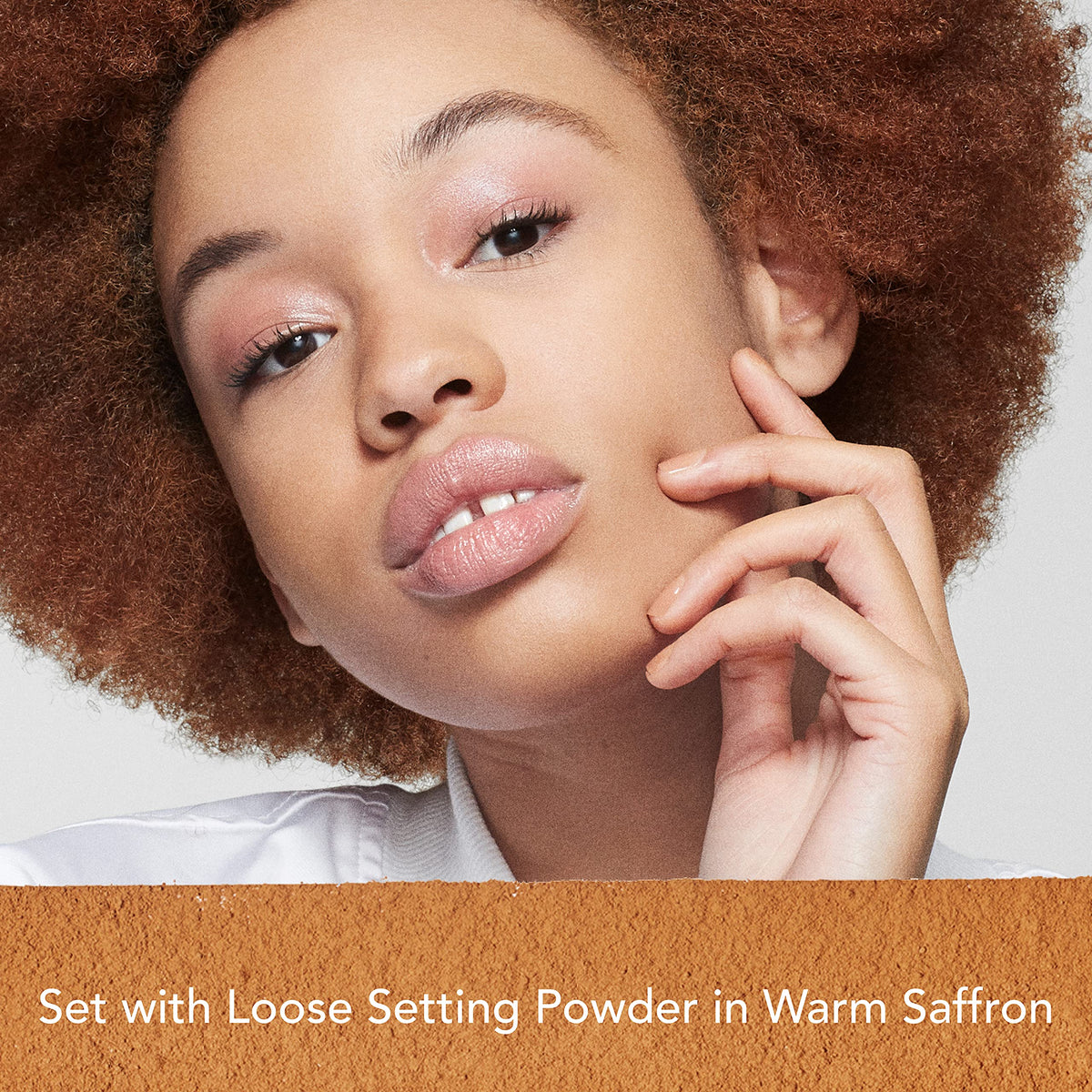 Dermablend loose powder close-up of fine texture for smooth blur