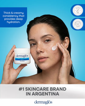 Dermaglós tube open with cream dispensed, showing easy application