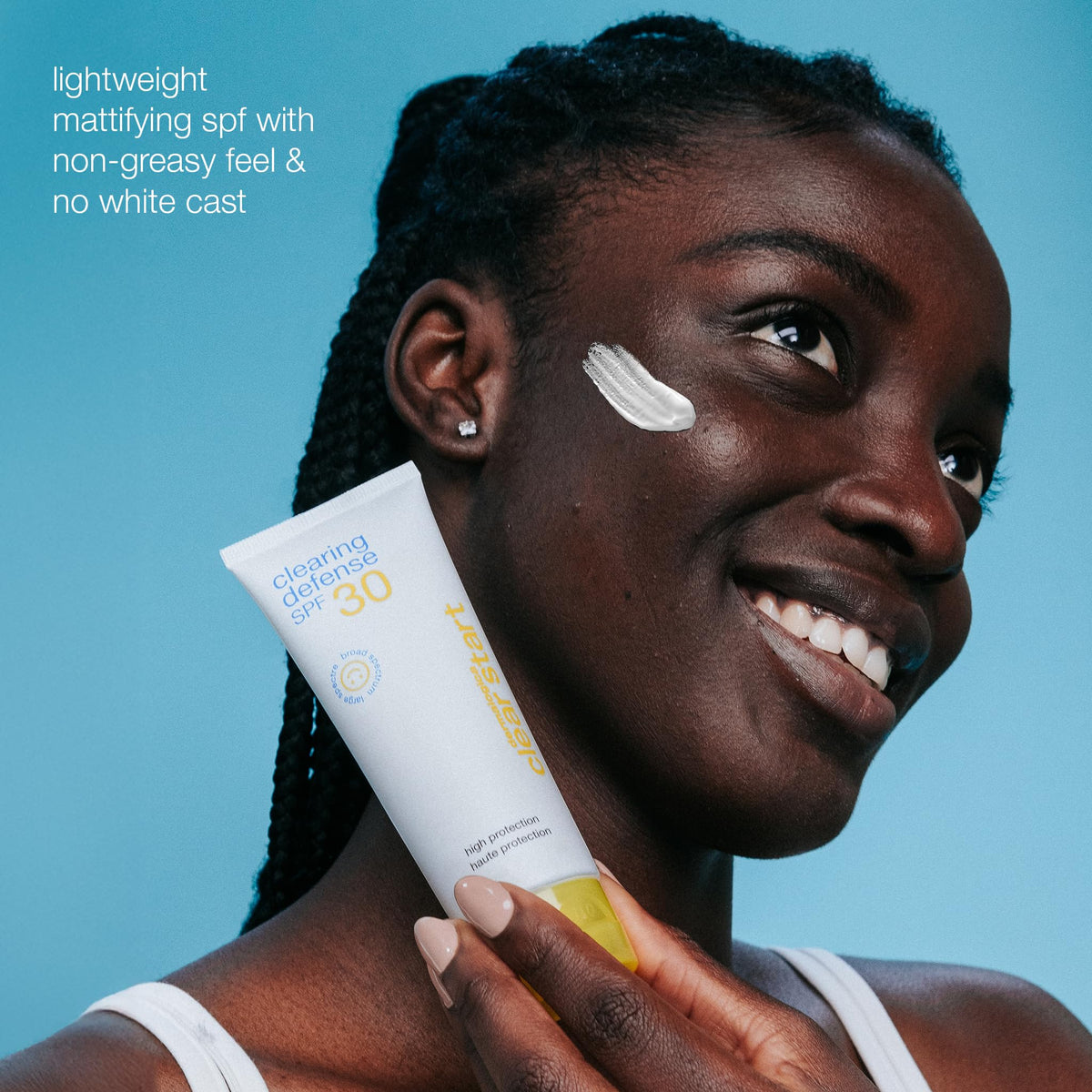 Dermalogica Clear Start applied on skin demonstrating mattifying effect