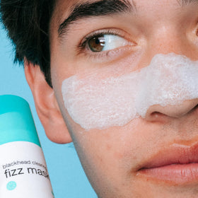 Dermalogica kaolin and sulfur ingredients display emphasizing oil-absorbing benefits