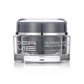 Dermelect cream close-up texture illustrating rich moisturizing finish