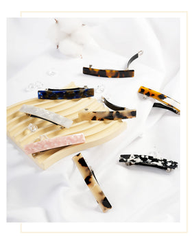DF DUALFERV lifestyle shot of woman wearing barrette for polished everyday style