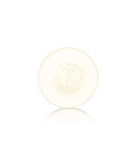 DHC olive soap front packaging showing bar and net weight for clear identification
