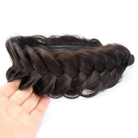 DIGUAN headband in use on woman for quick styling and instant chunky braid benefit
