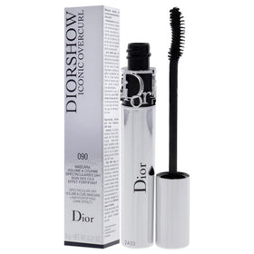 Dior Diorshow Iconic Overcurl curved brush close-up demonstrating lift and precise application benefit
