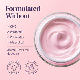 Divine Derriere being applied to chest and décolleté to improve firmness