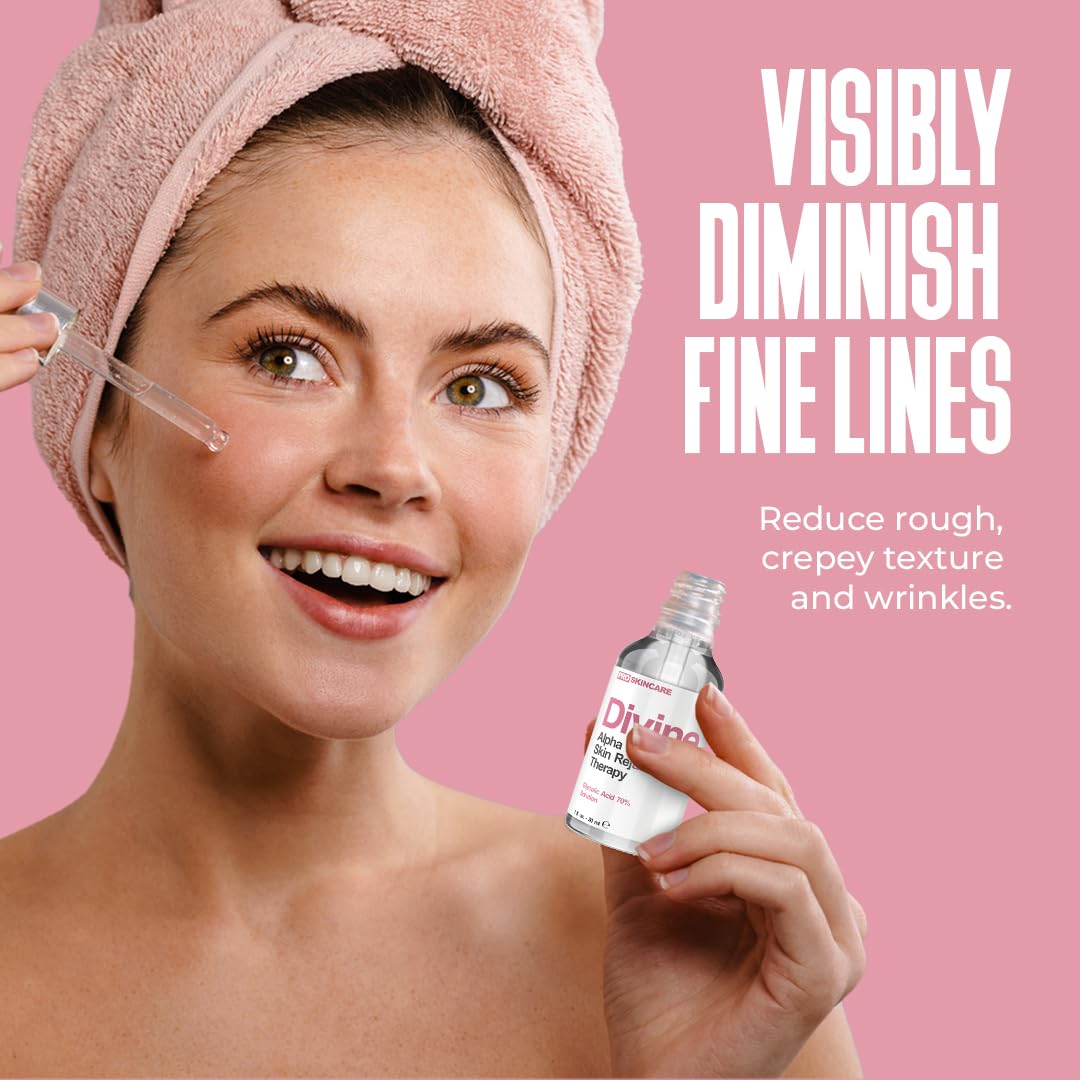 Divine Derriere texture drop on fingertip showing lightweight liquid for quick absorption benefit
