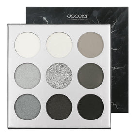 docolor palette front open showing nine shades for versatile looks