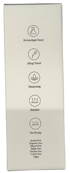 Dolce Glow being applied over makeup demonstrating setting and hydrating benefit