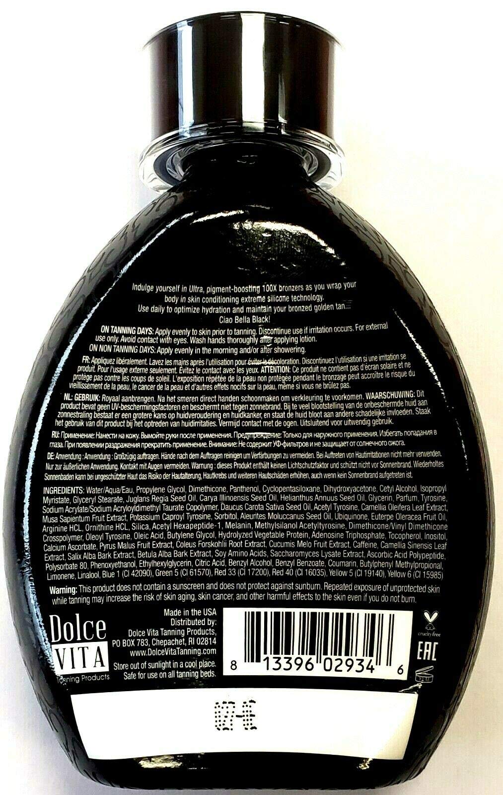 Dolce Vita silicone texture close-up demonstrating smooth glide and hydration