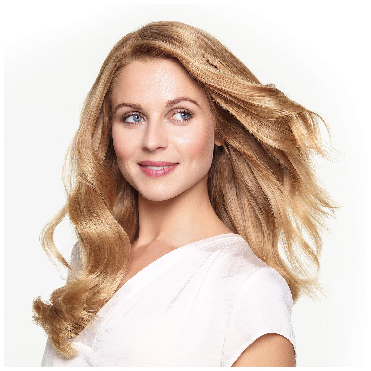 Dove conditioner in shower applied to hair for fast detangling benefit