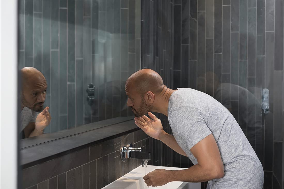 DOVE MEN + CARE before and after skin look showing reduced dryness
