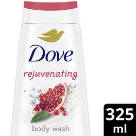 Close-up of Dove creamy lather texture showcasing hydration and smooth foam