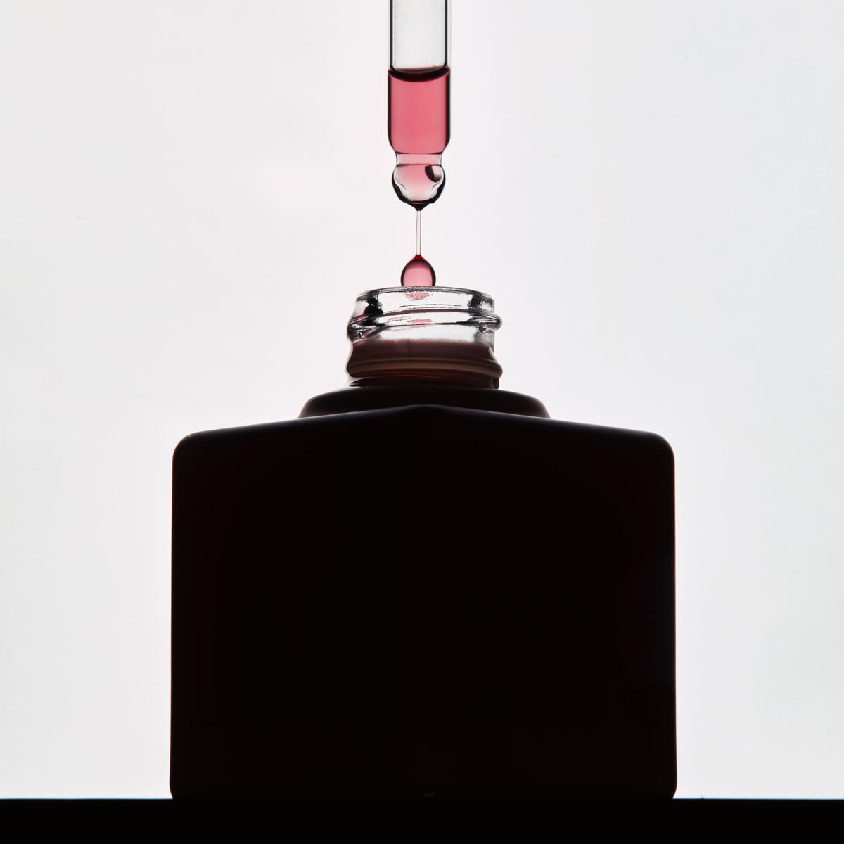 Dr. Diamond's Metacine in lifestyle bedroom routine portraying night and morning skincare ease