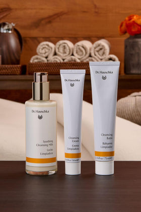 Dr. Hauschka bottle next to hand showing 4.9 fl oz scale