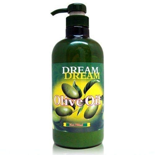 Dream Dream lotion texture close-up demonstrating smooth, non-greasy absorbency