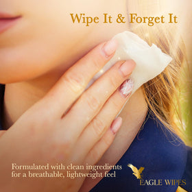 Golfer using Eagle Wipes on the green to maintain grip and focus