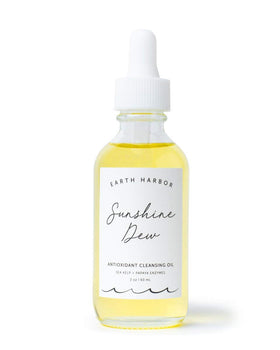 Earth Harbor bottle front view showing clean branding and product benefit