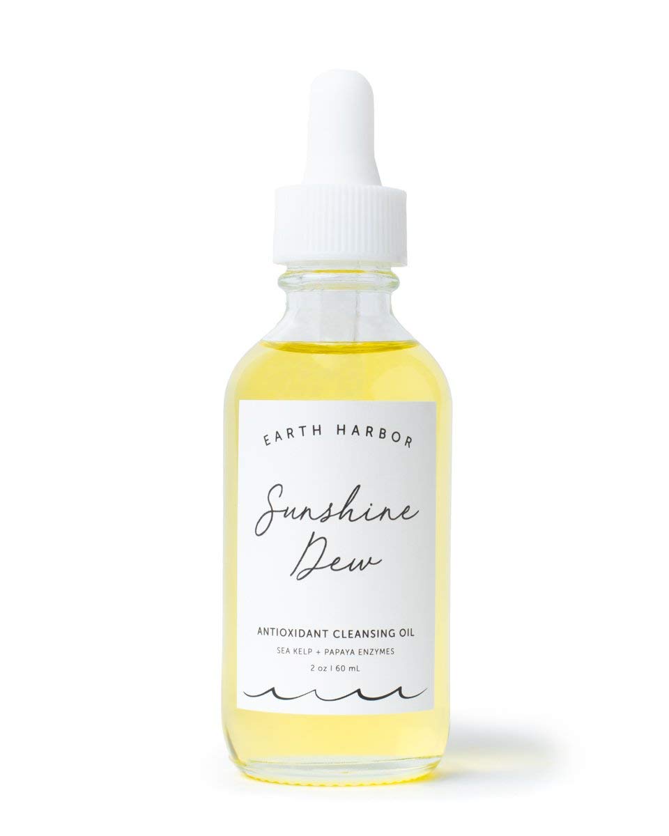 Earth Harbor bottle front view showing clean branding and product benefit