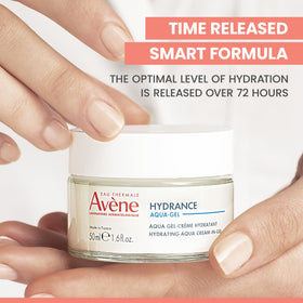 Eau Thermale Avène applying cream-in-gel on hand demonstrating fast absorption