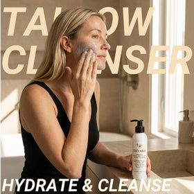 Eavara activated charcoal ingredient visual emphasizing deep pore cleansing
