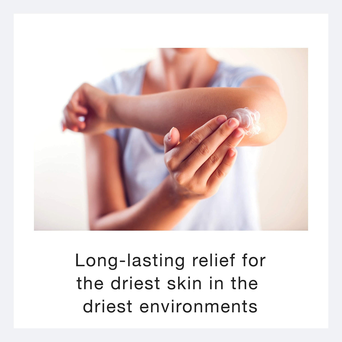 Ecco Bella ingredient list closeup highlighting plant-based oils and aloe