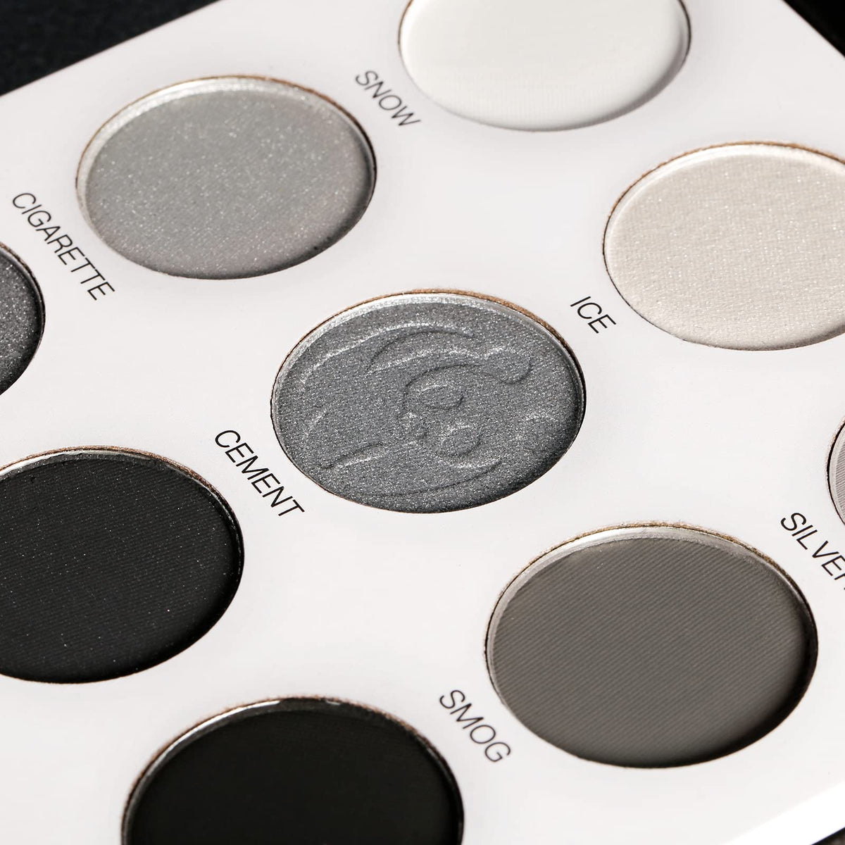 ecofavor lifestyle in travel bag showing easy portability and on-the-go touch-ups