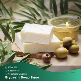 EDSRDRUS soap with embedded botanicals illustrating clear casting and visual appeal