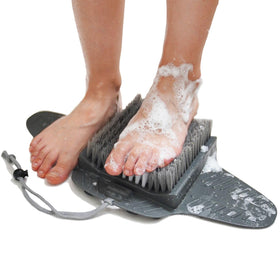Efforest front view of foot scrubber mat showing full design and benefit