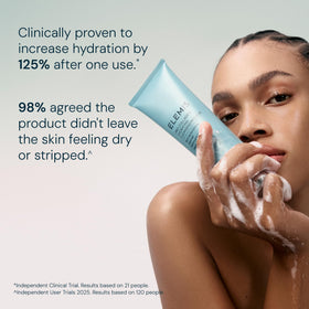 ELEMIS cream-to-foam lather close-up demonstrating gentle, hydrating foam.