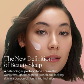 ELEMIS gel-cream texture close-up illustrating lightweight hydration benefit