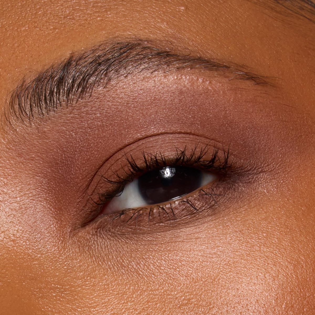 e.l.f. model wearing daytime look using palette, showcasing wearable color payoff