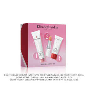 Elizabeth Arden cream texture close-up demonstrating rich balm hydration benefit