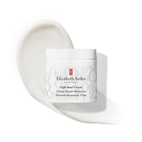 Elizabeth Arden open jar highlighting cream texture and quick absorption benefit