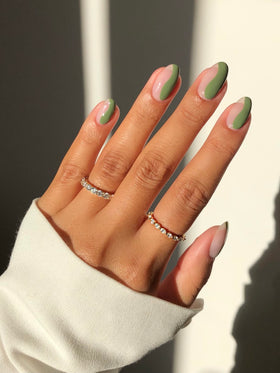 ella+mila on nail swatch glossy finish highlighting mirror-like shine