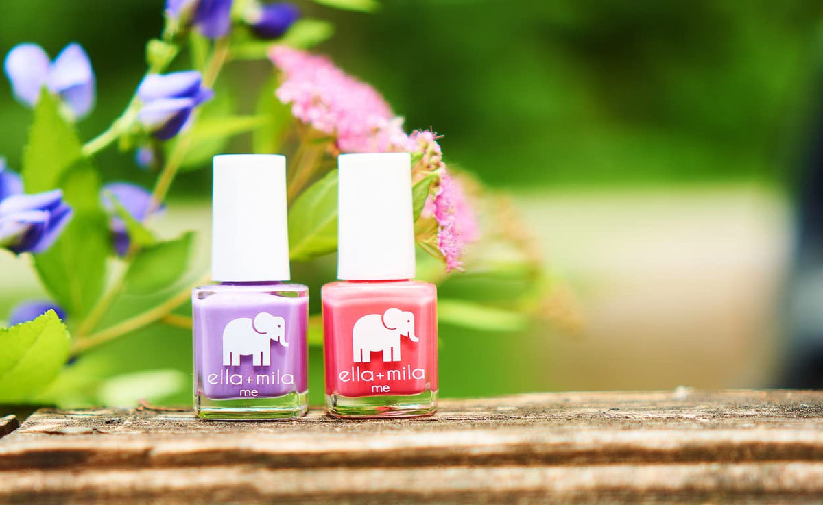 ella+mila pastel lifestyle scene showing wearable shades for everyday looks