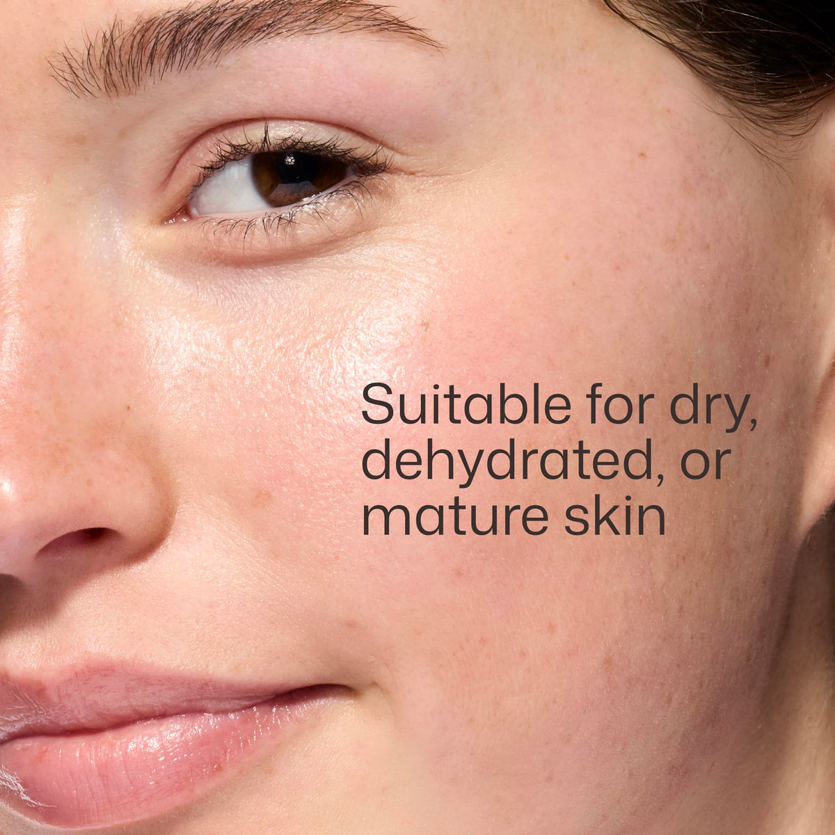 EltaMD ingredient label close-up highlighting hyaluronic acid and zinc oxide benefits
