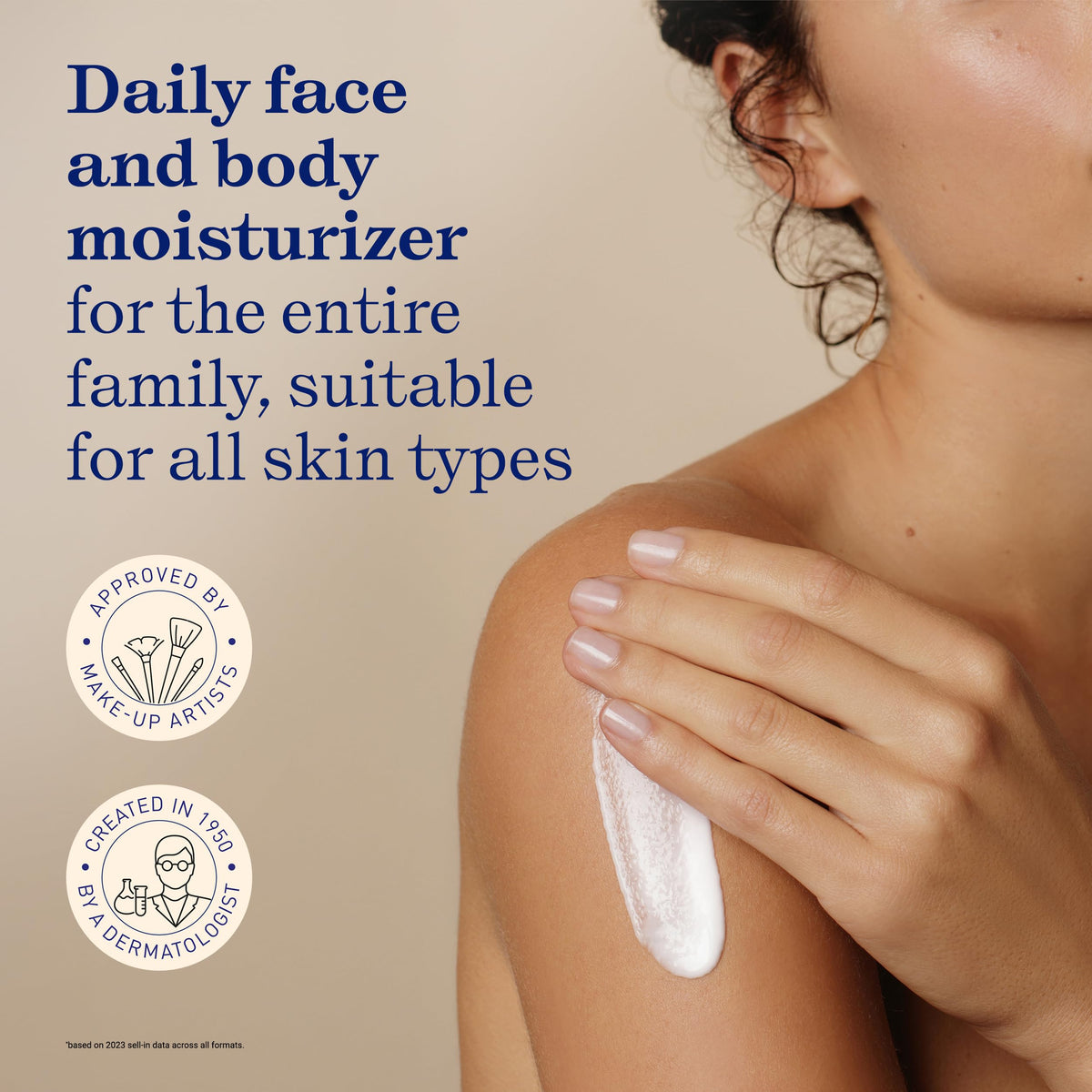 Embryolisse texture close-up demonstrating lightweight absorbent feel