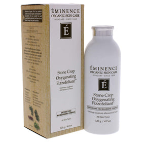 Eminence fizz activating in hands to demonstrate oxygenating foam benefit