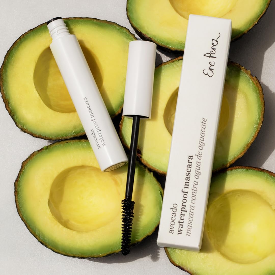Ere Perez ingredients display with avocado and mamey oils conveying nourishment benefits