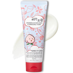 esfolio front packaging showing product and benefits for hydrated cleansing