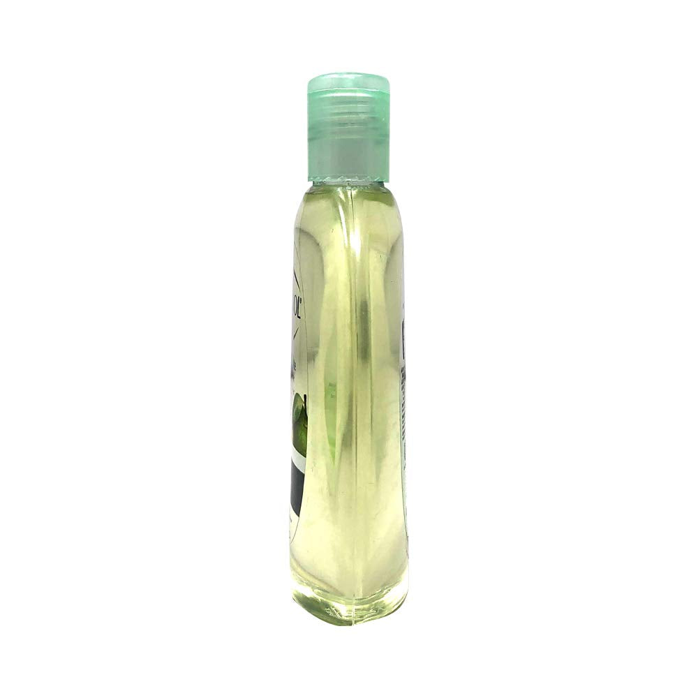 Eskinol foam texture on fingers demonstrating gentle lather and effective cleansing