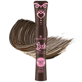 essence conic fiber wand close-up highlighting precise lash separation