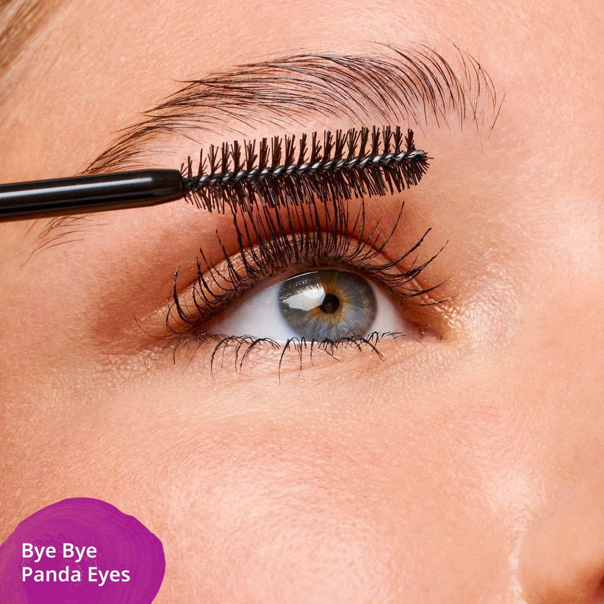 essence tube formula texture macro highlights tubing effect and smudge resistance