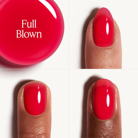 essie close-up swatch of Full Blown highlighting glassy sheen benefit